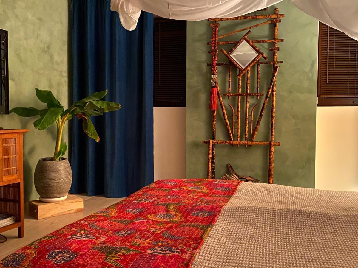 Les 3 Coeurs - Chambres Chez Charmants Habitants Font Exteriér fotografie